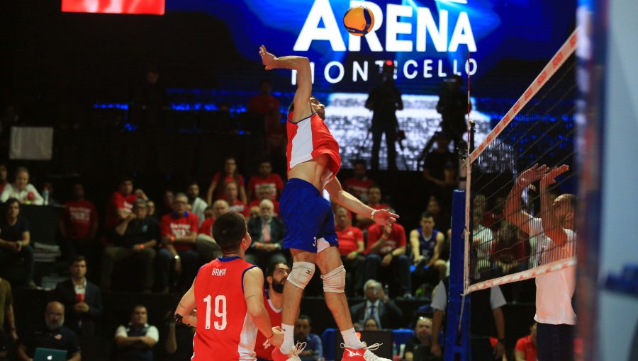 Selección chilena de vóleibol cayó ante Venezuela en su debut por el preolímpico