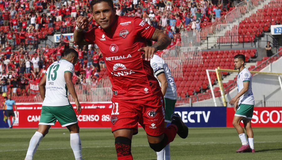 Ñublense se impuso a Puerto Montt y avanzó a semifinales de la liguilla