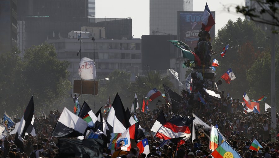 Gobierno enviará al Congreso proyecto que "regula derecho a reunión" en el país