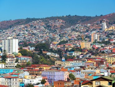 Anuncian decreto de "Emergencia Hídrica" para garantizar el acceso a agua potable en las zonas altas de Valparaíso