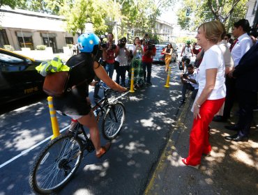 Se concreta la anunciada ciclovía de tres kilómetros en transitada arteria de Providencia