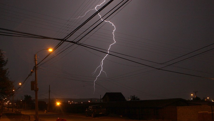 Decretan Alerta Temprana para la provincia de Parinacota por tormentas eléctricas y precipitaciones