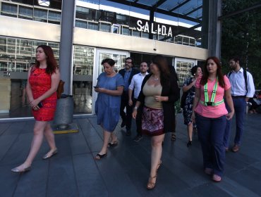 Frente Amplio, con Beatriz Sánchez a la cabeza, presenta querella contra el presidente Piñera por violación a los DD.HH.