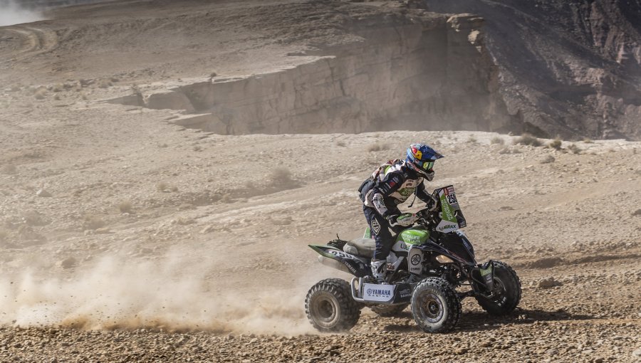 Ignacio Casale se extravió en la 10ª etapa pero sigue líder de la general en Rally Dakar