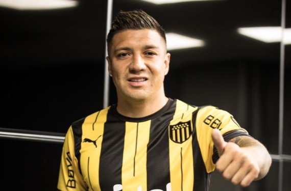 Christian Bravo se convirtió oficialmente en nuevo fichaje de Peñarol de Uruguay