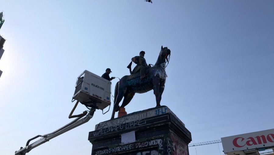 Consejo de Monumentos inició el refuerzo de piezas del monumento al general Baquedano