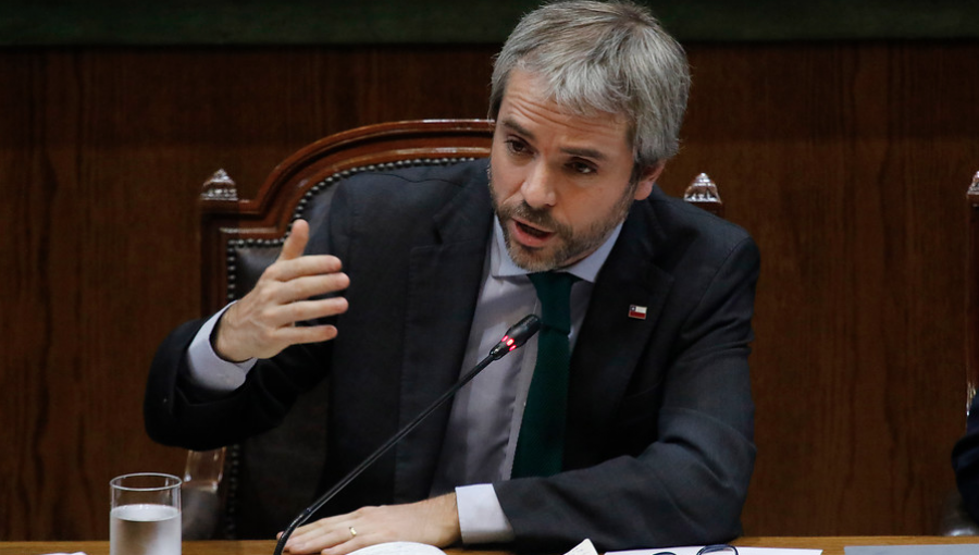Ministro del Interior por anuncio del FA: "Cuando les conviene no tienen problema en acudir al TC"