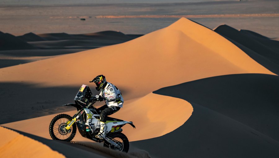 Quintanilla ganó la 11ª etapa y se acercó al líder de la general en Rally Dakar