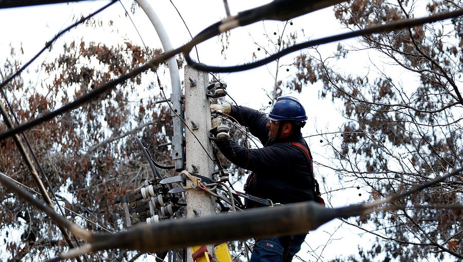 Empresas eléctricas recibieron 1.898.490 reclamos entre enero y noviembre del 2019