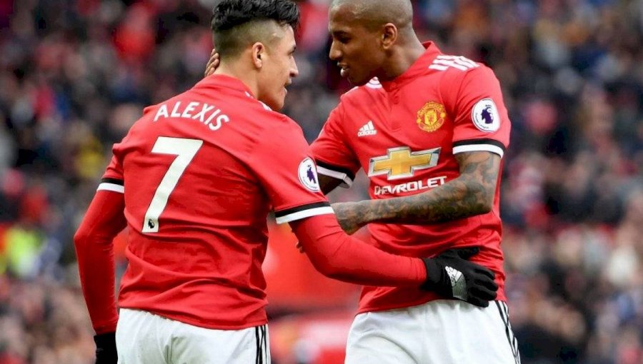 Ashley Young fue oficializado como nuevo refuerzo de Inter y se reencontrará con Alexis