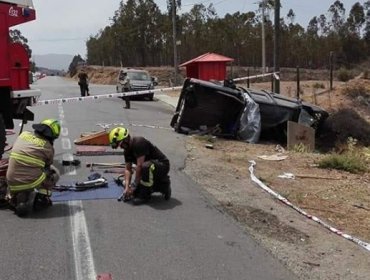 Puchuncaví: Dos muertos y al menos 20 heridos deja grave accidente de Cóndor Bus con camioneta