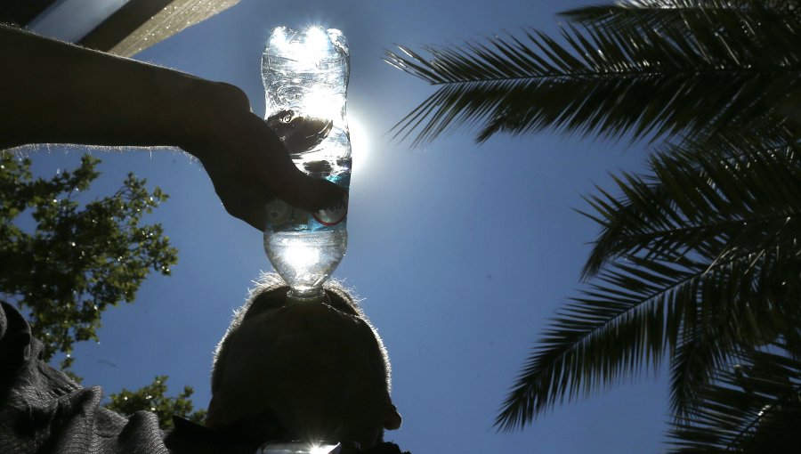 Meteorología extiende aviso por temperaturas sobre 34 grados en zona central