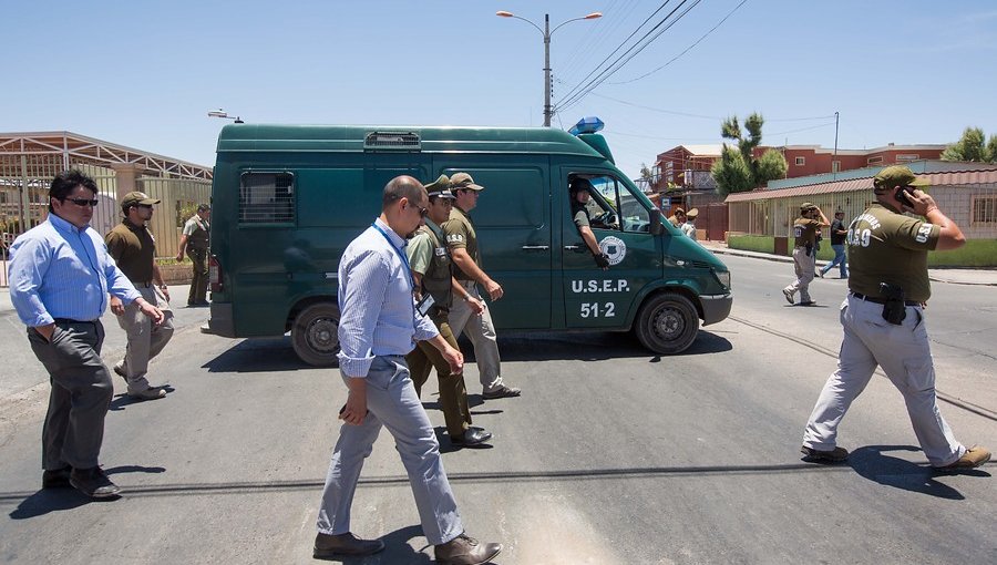 Encuentran cadáveres de madre e hijo en vivienda en Antofagasta: hay un sospechoso detenido