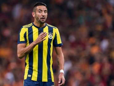 Mauricio Isla participó en la clasificación del Fenerbahce a cuartos de Copa de Turquía