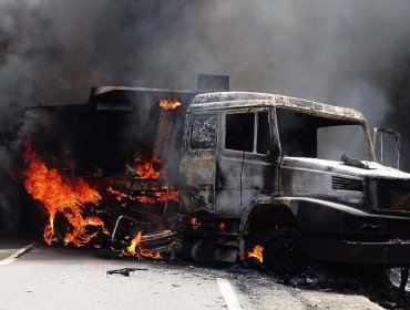 Camioneros exigen al Gobierno respuestas ante nuevos atentados incendiarios en Arauco