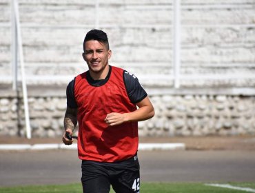 Bryan Carrasco dejó el fútbol mexicano y fue confirmado como refuerzo de Palestino