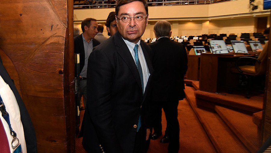 Cámara de Diputados rechazó la cuestión previa y sigue acusación contra Intendente Metropolitano