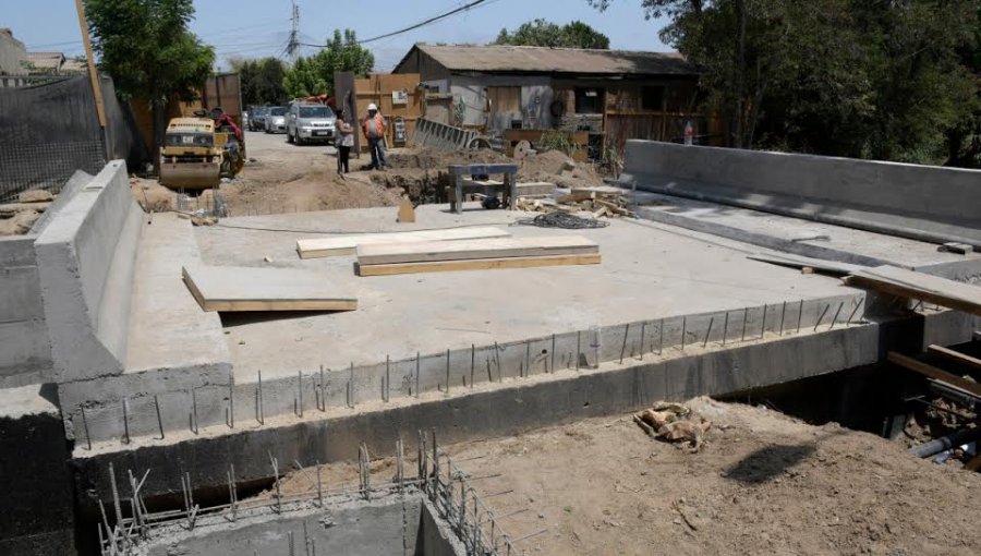 Un 90% de avance presentan las obras en el puente Araya de Villa Alemana