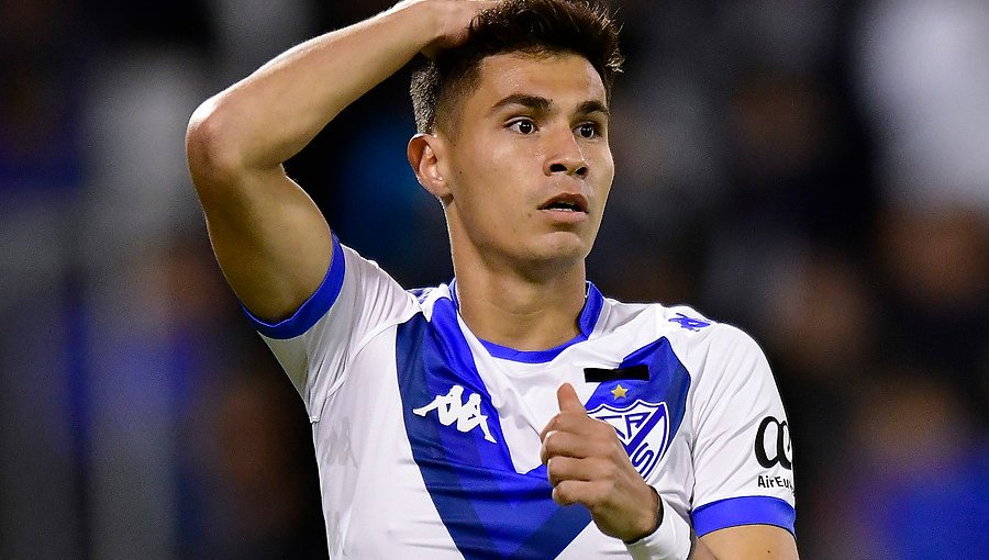 Pablo Galdames jugó todo el partido en opaco empate de Vélez ante Gimnasia de La Plata