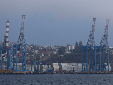 Marcelo Díaz pide reforzar protocolos en puertos de la región de Valparaíso por el coronavirus