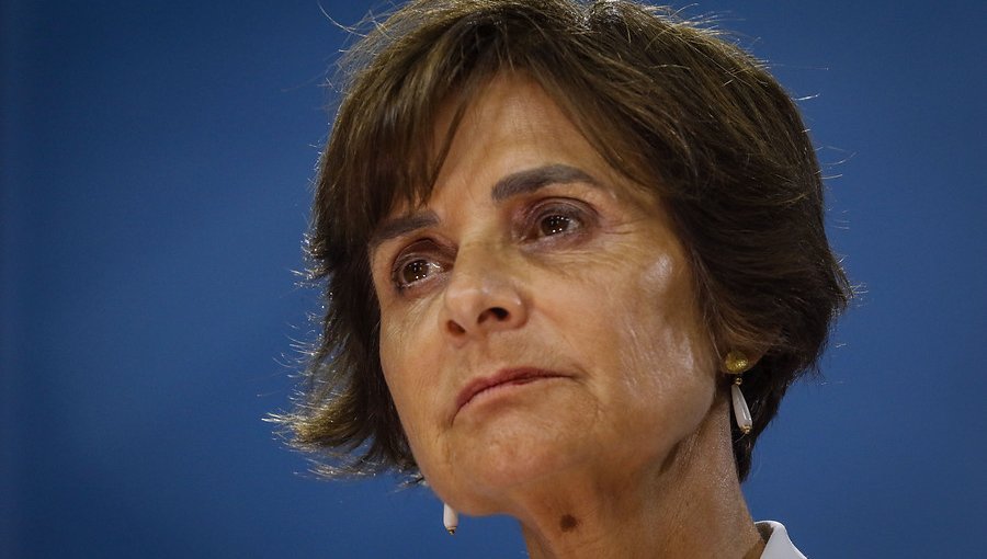 Subsecretaria de Salud Pública por coronavirus: "Posibilidad de que llegue a Chile no es baja porque es un virus muy transmisible"