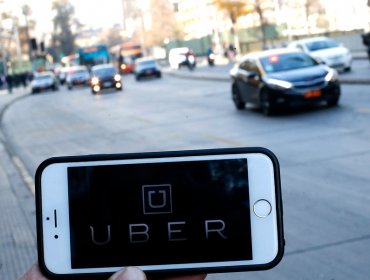 Comisión de Transportes despacha ley Uber: Conductores deberán tener licencia profesional