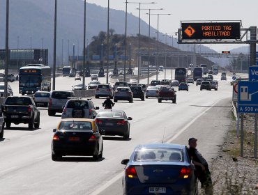 Cambio de veraneantes: Se espera que 350 mil vehículos salgan de la región Metropolitana