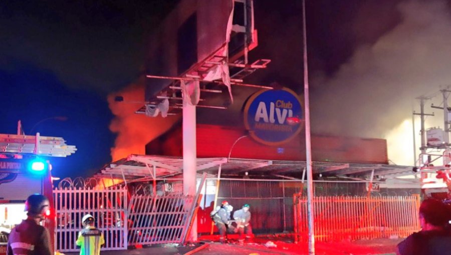 Saqueo e incendio de supermercado dejan un muerto y dos heridos graves en San Ramón