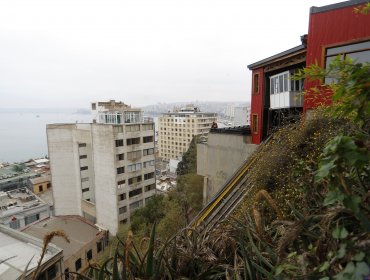 Tras accidente en Cerro Concepción cierran ascensores por mantención preventiva en Valparaíso