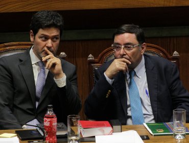 Diputados y Senadores definen continuidad de la acusación constitucional contra Felipe Guevara