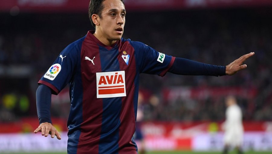 Director deportivo del Eibar reconoció negociaciones para renovar a Fabián Orellana