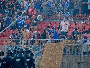 La U aplicó derecho de admisión a siete hinchas detenidos por incidentes