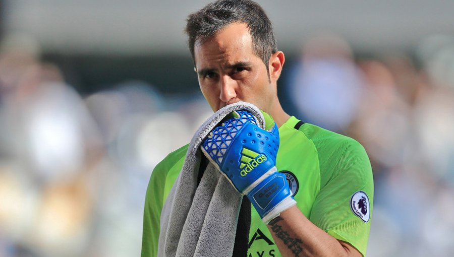 Claudio Bravo encabezaría éxodo masivo de jugadores del Manchester City