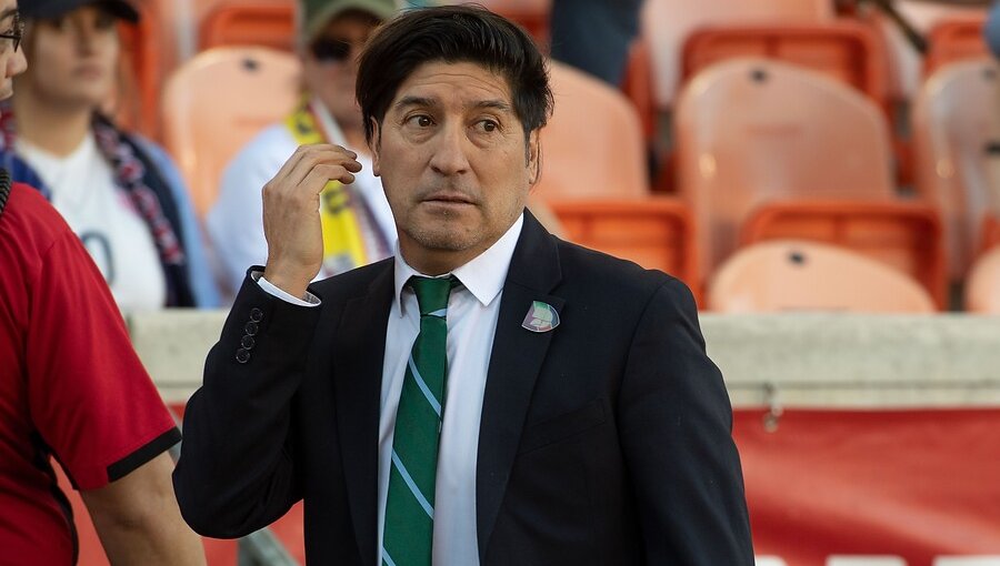 Iván Zamorano por graves incidentes en los estadios: “No conduce a nada”