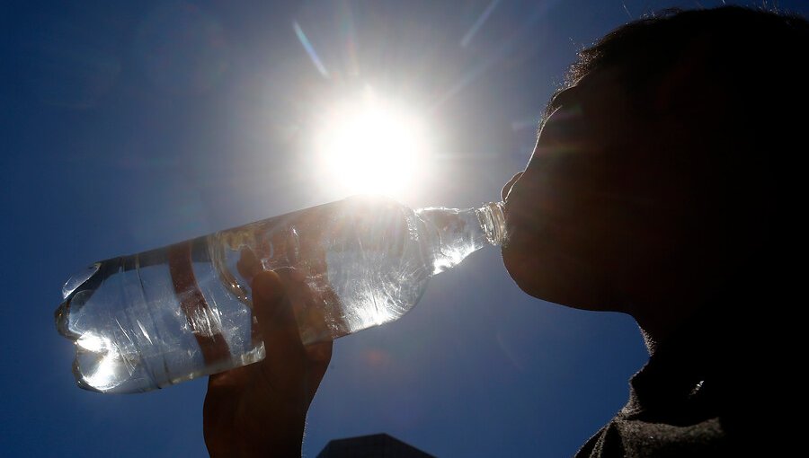 Ola de calor desde Valparaíso al Biobío: Hasta 35º se esperan este fin de semana en Los Andes