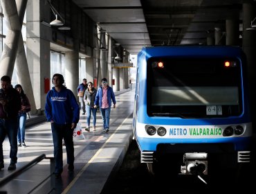 Alianza permitirá regalar 5.000 cargas para usuarios del Metro en el Gran Valparaíso