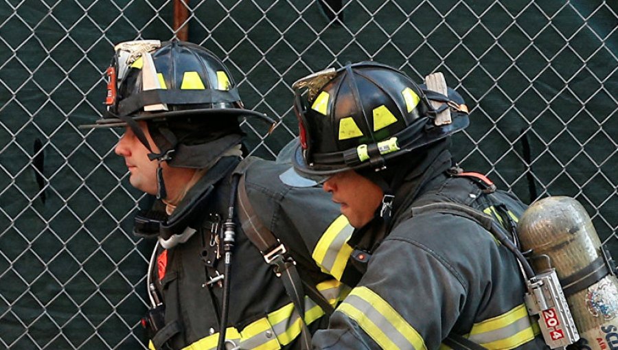 Preocupación generó incendio estructural en zona altamente transitada de Viña: fuego fue controlado