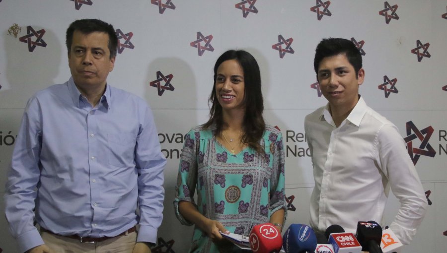 Franja televisiva de Renovación Nacional promoverá "Apruebo" y "Rechazo"