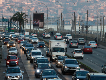 Microbuseros del Gran Valparaíso anuncian paro para este lunes 17: hay 600 trabajadores adheridos