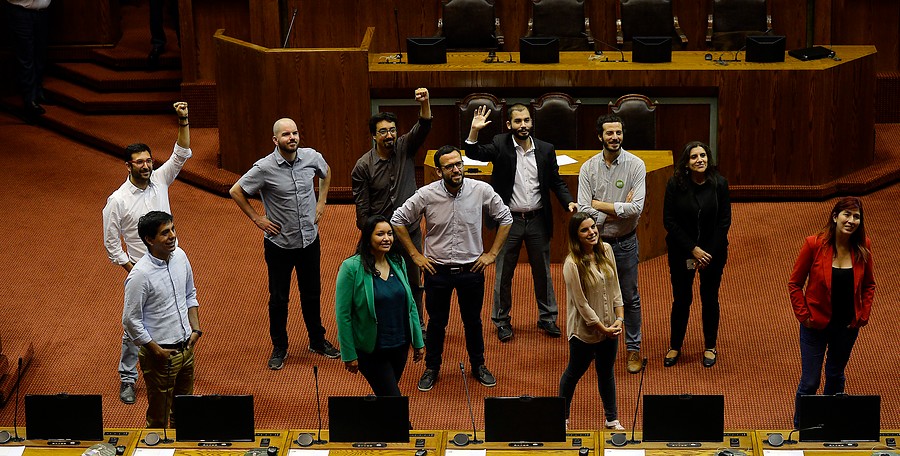 Casi 15 mil personas han renunciado a su militancia en partidos políticos: Revolución Democrática encabeza el listado
