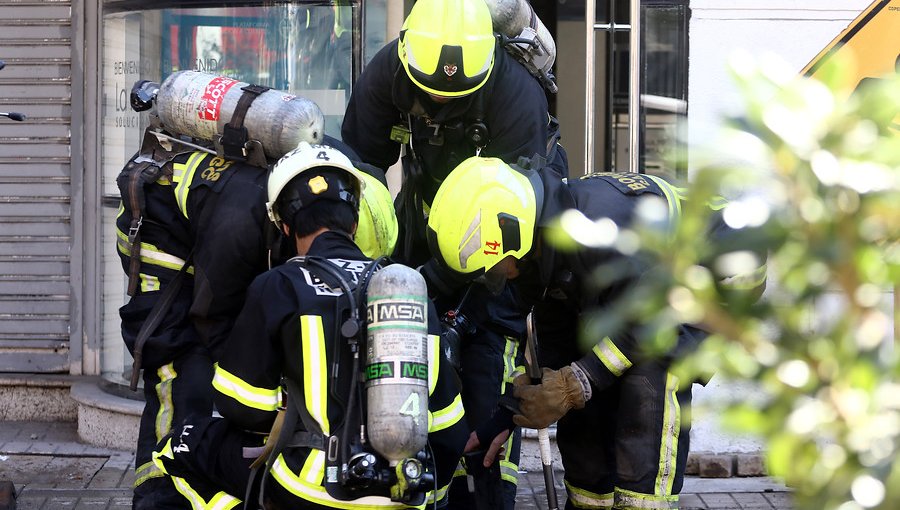 Rotura de una matriz provocó una fuga de gas en el cerro Playa Ancha de Valparaíso