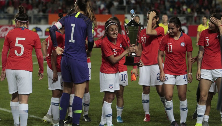 La Roja femenina sub 20 logró abultada goleada ante Perú