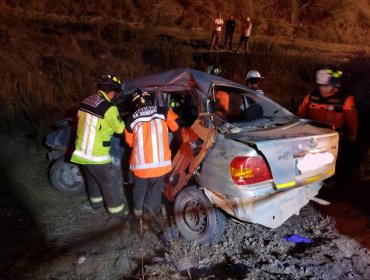 Dos muertos dejó choque entre bus y vehículo menor en la Región de Coquimbo