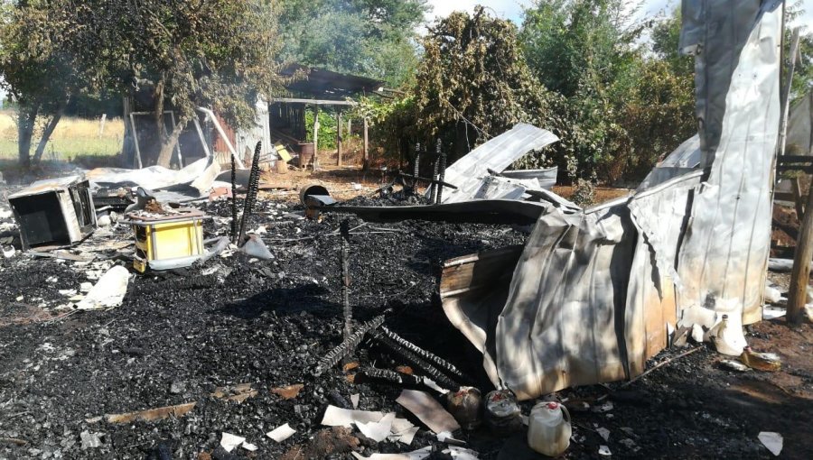 Investigan femicidio, homicidio, incendio y posterior suicidio en Mulchén: cadáveres fueron hallados por Bomberos