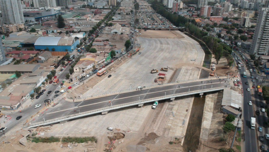 Consejero regional pide acelerar obras en puentes de Viña del Mar