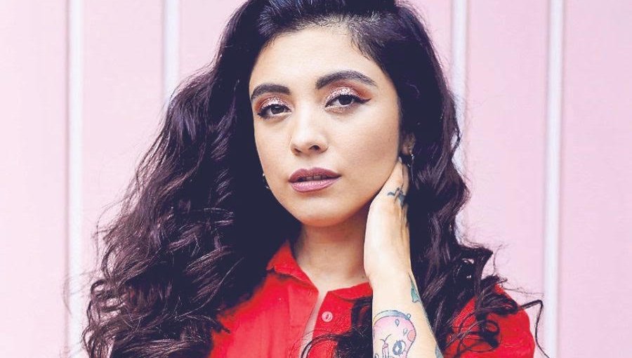 Carabineros pide a Fiscalía que cite a declarar a Mon Laferte tras Viña 2020