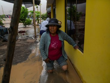 Fuertes lluvias dejan sin energía eléctrica a más de 62 mil clientes en Arica