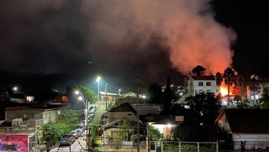 Una mujer de 54 años falleció luego de un incendio que afectó a vivienda en Quilpué