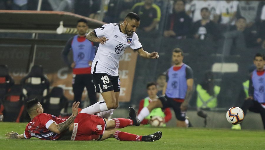 Colo-Colo visita a Curicó Unido buscando la victoria tras tres derrotas consecutivas