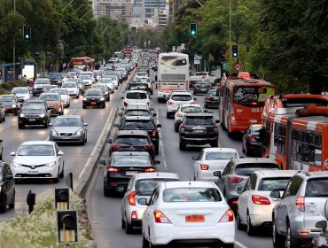 Ministerio de Transportes identificó 24 puntos críticos en Santiago a días del “Superlunes”